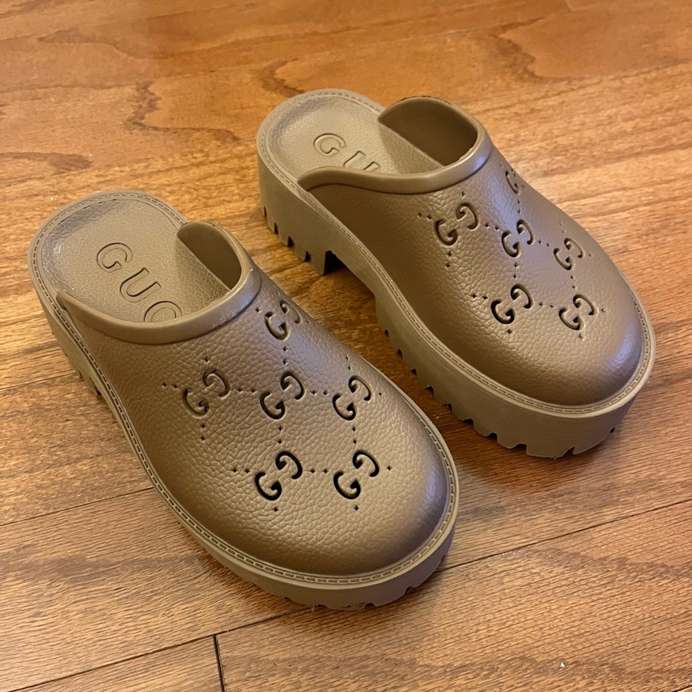 Gucci Tan Mules